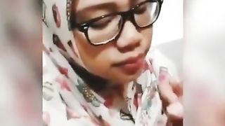 SandpDecent - Tudung Virgin Uni Student Nerd Cum on Face 2