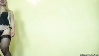 Pietra punch BALLS (Ballbusting)