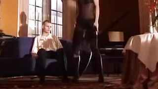 Anja Juliette Laval Superheisse Stern Revue - Pornofilme 307 2