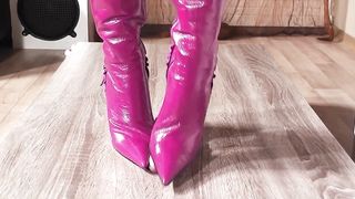 lady latisha  boot trample