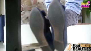 petra feet  _ Sexy teen taking off socks showing her cute feet