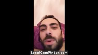 Turkish guy fingering his girl