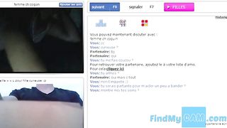 Mature regarde et se fait plaisir - Avec conversation