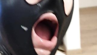 Mistress Israeli with slave at her feets