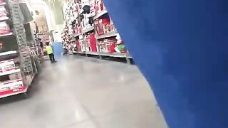 Quick fuck and squirt at Walmart