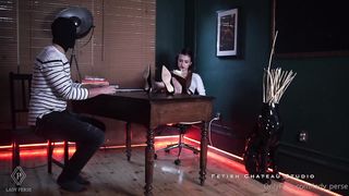 Lady Perse Fetish Chateau Studio