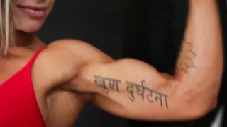 Sexy girl muscle comparison