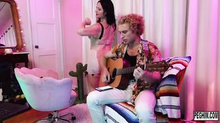 PegHim - Hour Long Live Fisting and Gaping Webcam Show with Siouxsie Q and Michael Vegas