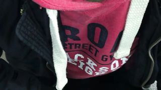 Bitch cleaned My car while I smoked my sigarette and ashed in his mouth