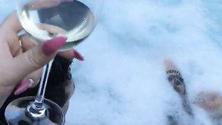 How’s your day at work bitch