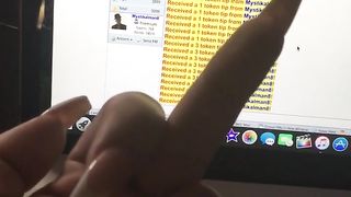 Yellow walls on myfreecams. Cute