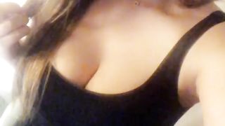 Your dicklet looks even more smaller when I’m around