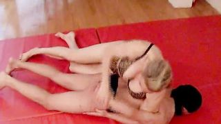 goddess severa wrestling lift short man