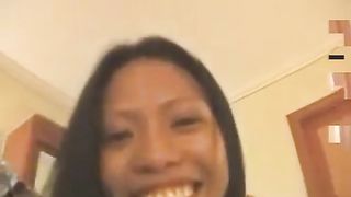 FILIPINA BAR GIRL Jas Fucks in front of friends