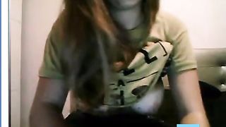 italian girl show tits