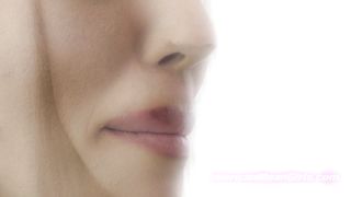 Goddess Harley hypnotizes you to be her submissive Footslave