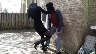 Ballbusting Self Defense_2
