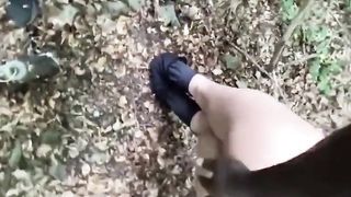 Beurette fait sa pute dans la foret derriere le quartier