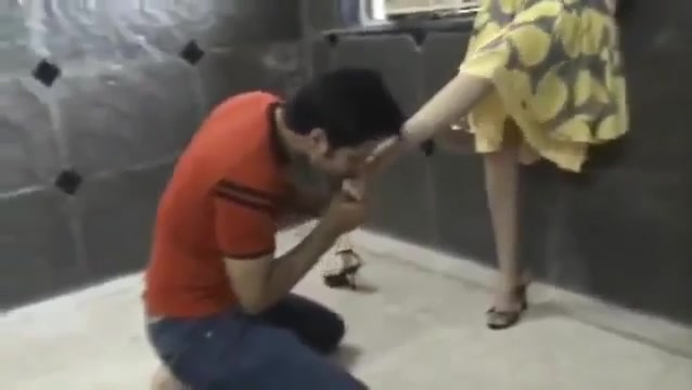 Swati & Shashank Foot Kiss indian femdom
