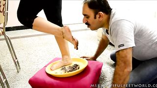 Indian dominant foot feeding