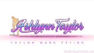 Female robot  facesitting