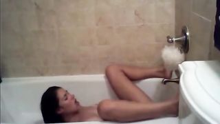 Sexy Slut Gets Off In The Bathtub