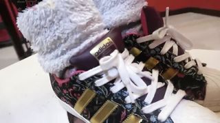 Adidas stan smith worship - Spitting, Trampling, Shoe Worship, Babe, Fetish, Hardcor