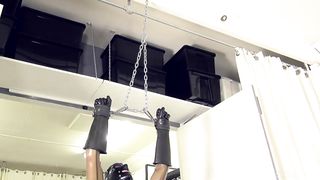 TheEnglishMansion - clinic - Rubber Control