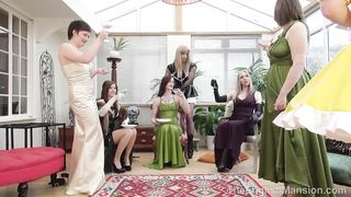 TheEnglishMansion - dressing - Pretty Maid Manor Pt1