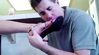 KissHerFoot - MOV04737xt