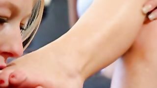 KissHerFoot - MOV06310xt