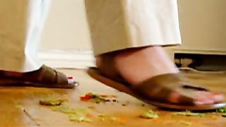 KissHerFoot - mov07616xt