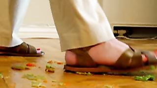 KissHerFoot - mov07616xt