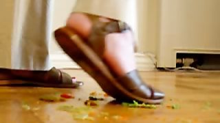 KissHerFoot - mov07616xt