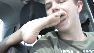 KissHerFoot - vid08050691xt