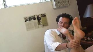 KissHerFoot - video07715_1xt