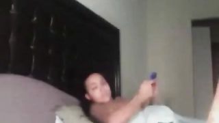 Latinas eating pussy