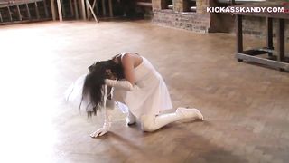 bride neck break, femdom fight