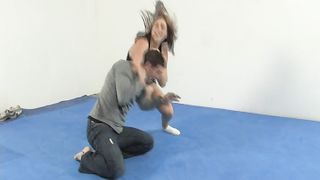 Shauna - Humiliate footboy