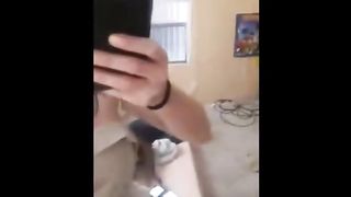 Hot white chick show her body on Periscope