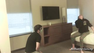 ballkicking knee 200