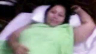 Malay - MiLF Reluctant To Nude 2