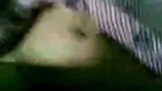 petiete indian girl loves bf's dick