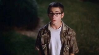 Keri Russel sits on your face