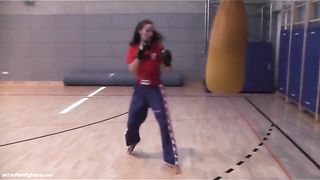 ana kicking
