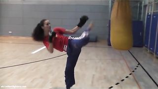 ana kicking