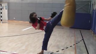ana kicking