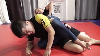 Ava Mixed wrestling