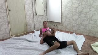 Loren headscissor session (KO)