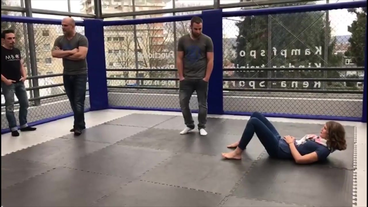 triangle choke out by hot woman